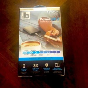 Portable Cell Phone Charger - 5,000mAh           Ultra Compact Size